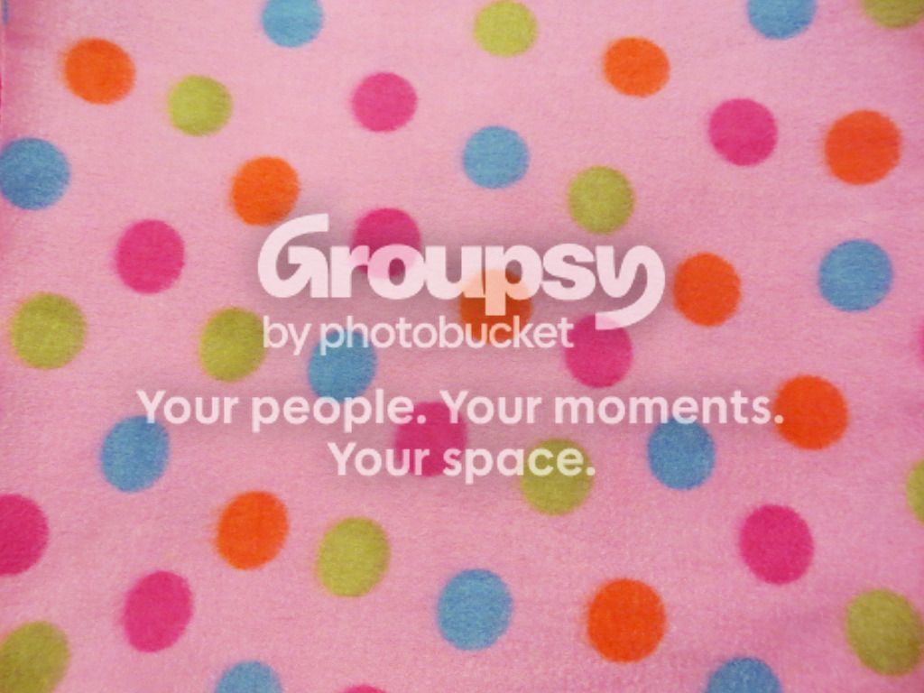 brightpolkadotsonhotpink.jpg